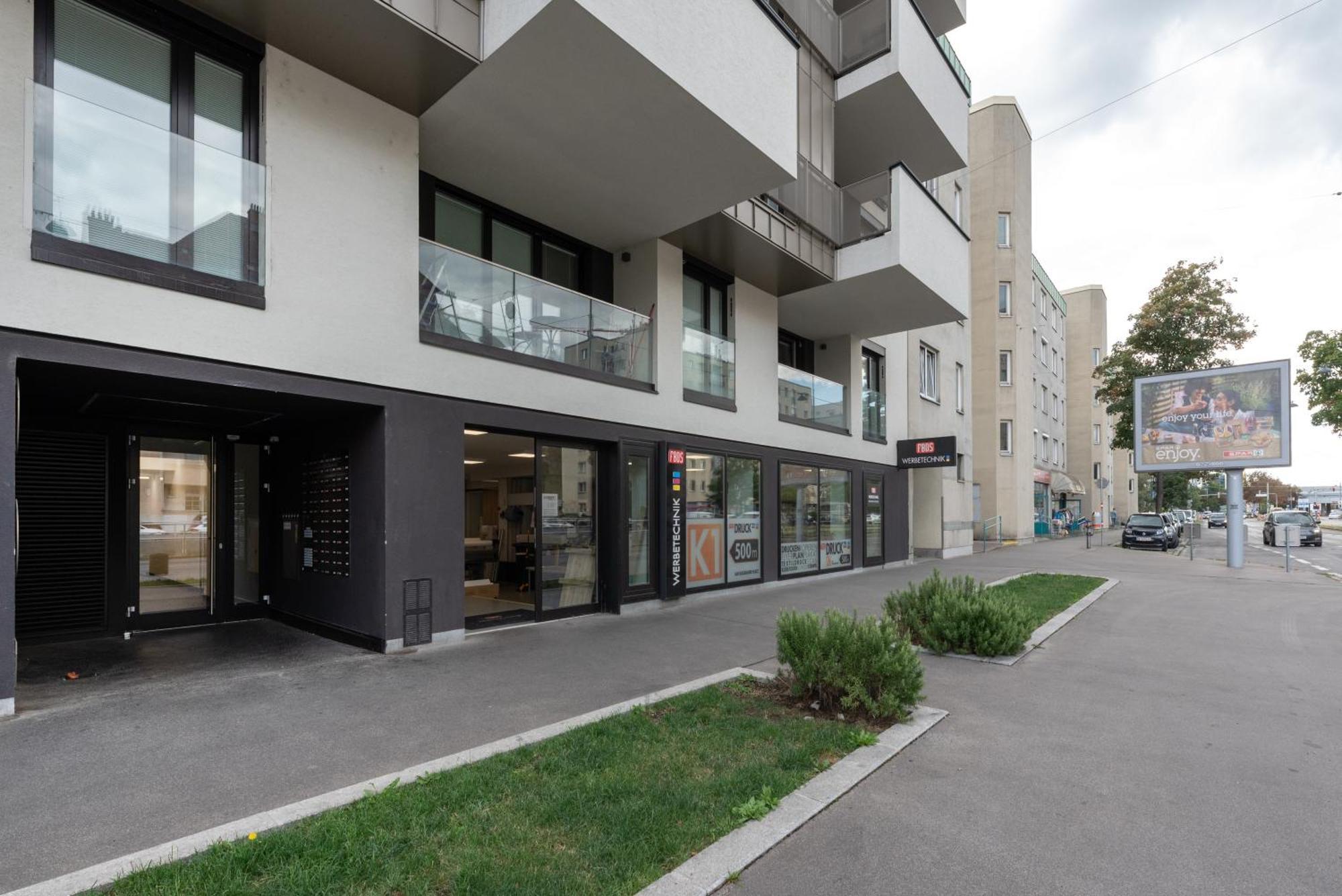 Luxurious Living With Beautiful Terrace Apartment Wien