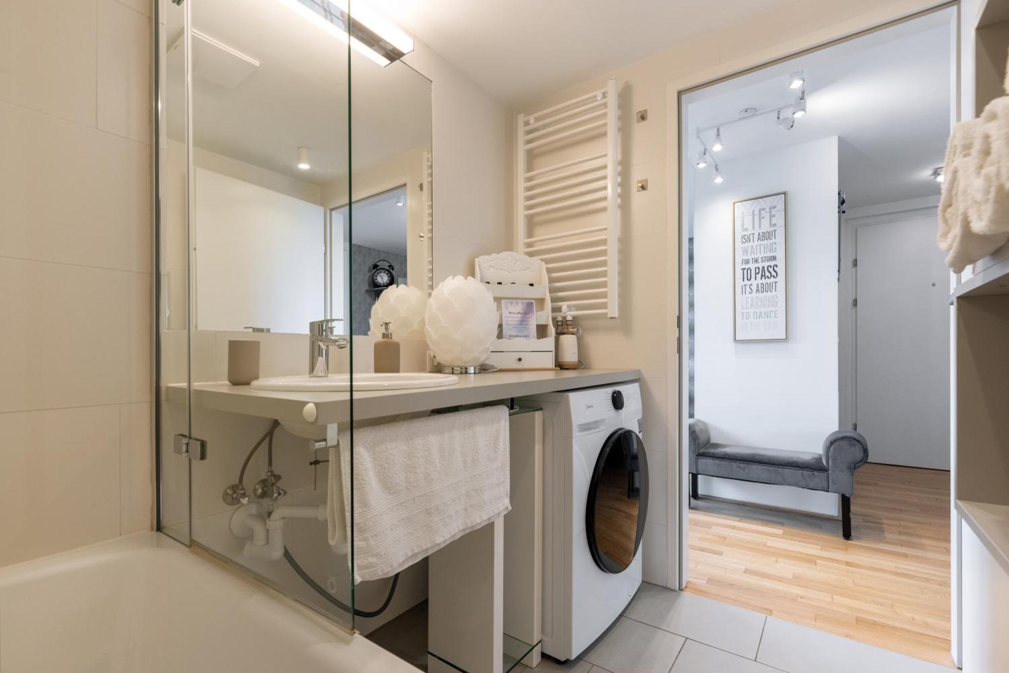 Apartment Luxurious Living With Beautiful Terrace Wien